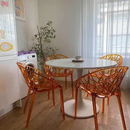 Appartement Cozy And Modern In The Center Of *